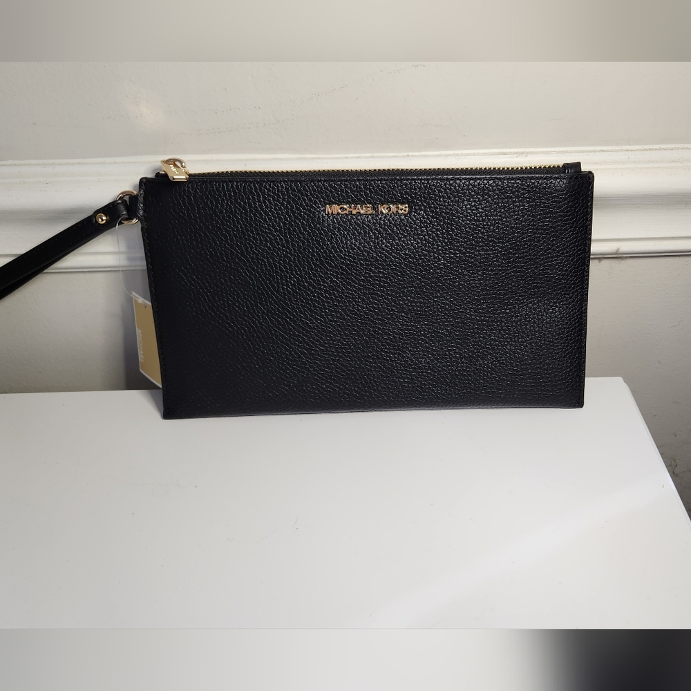 Michael Kors Jet Set Travel Wristlet